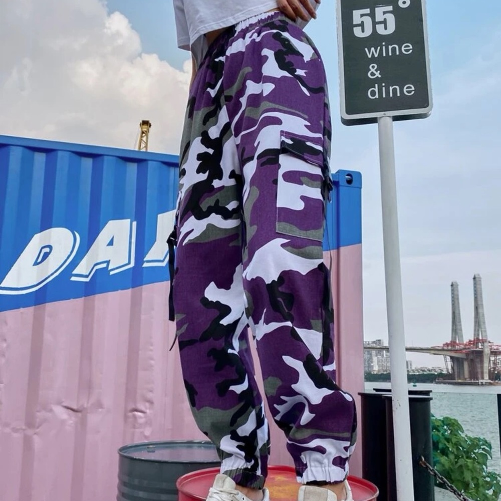 Camo Print Elastic Waist Cargo Pants